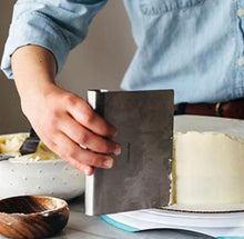 Carregar imagem no visualizador da galeria, Espátula – Corte Preciso e Praticidade na Cozinha! 🍅🍝
